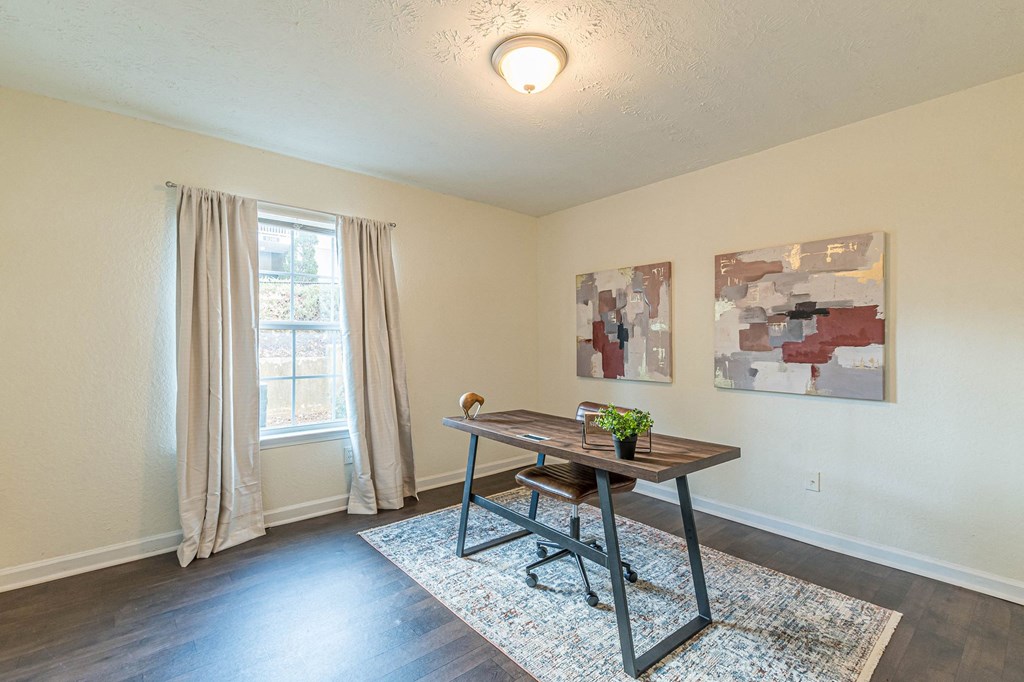 Dominium - Park at Mt Zion - Office Bedroom - 8