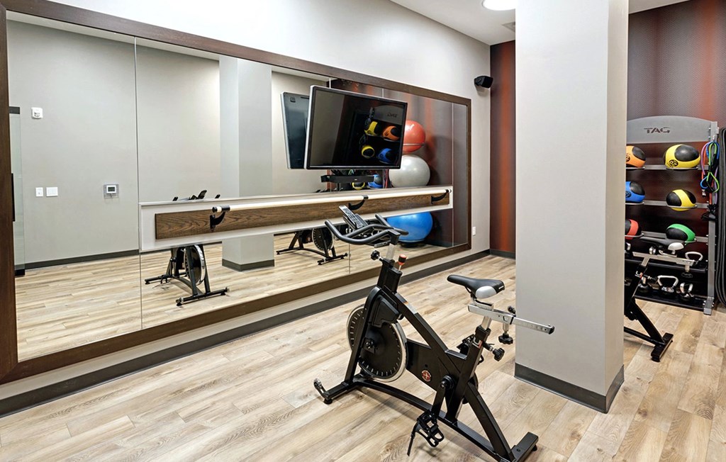 Fitness Center at 1500 Nicollet Apartment Homes, Minneapolis