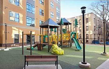 Dominium_1500 Nicollet_Playground - Photo Gallery 3