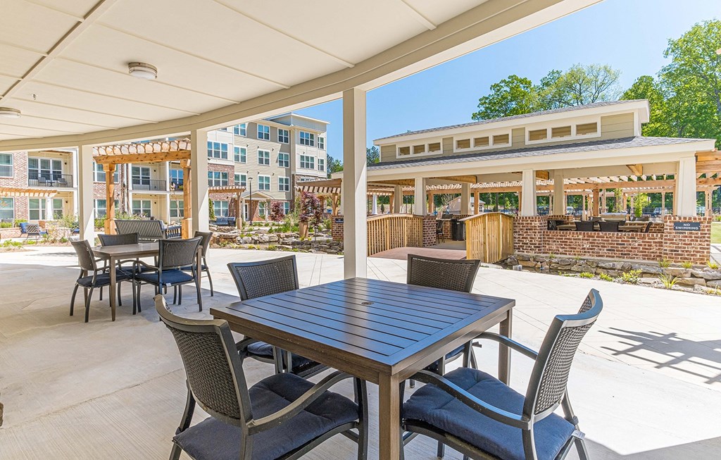 Dominium-Ashlynn Ridge-Patio