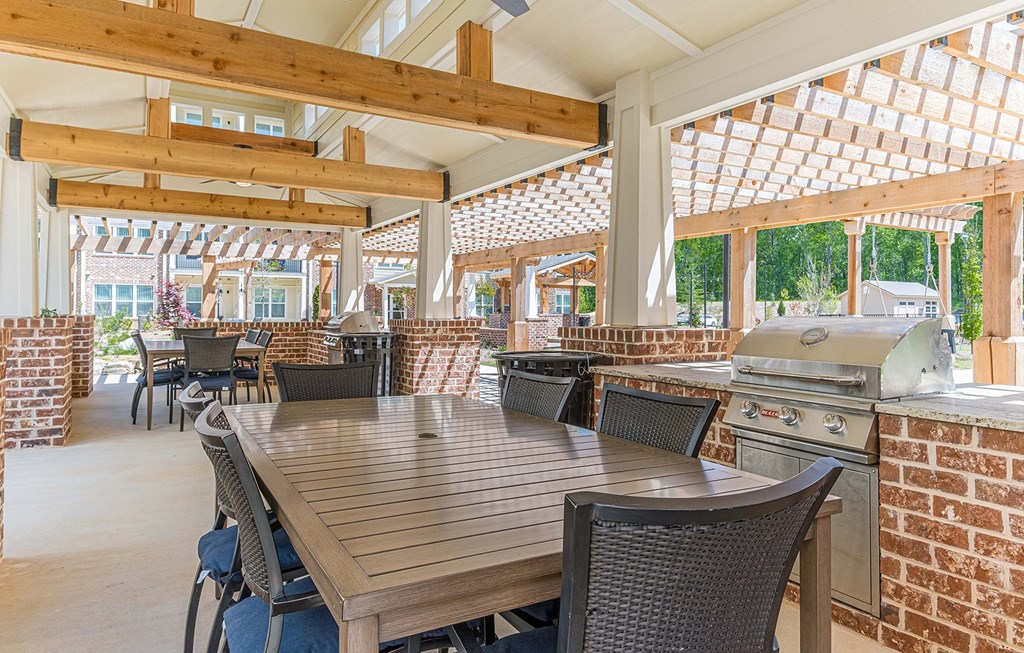 Dominium-Ashlynn Ridge-Grilling and Picnic Area