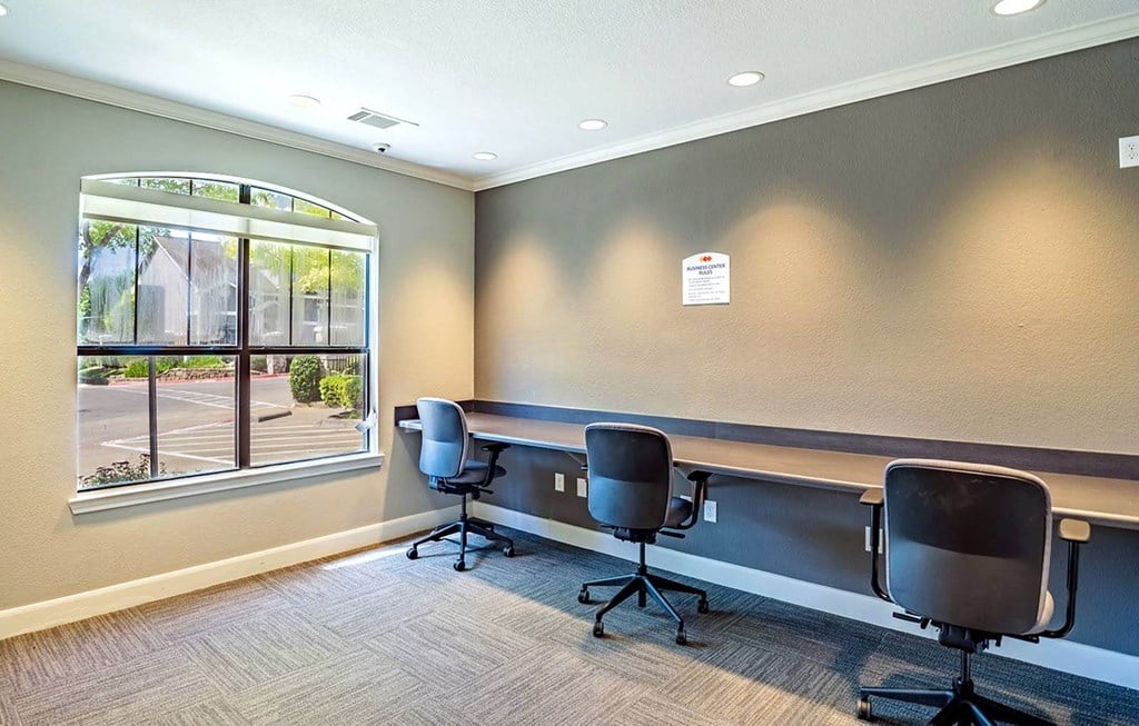 Beckley_Business Center