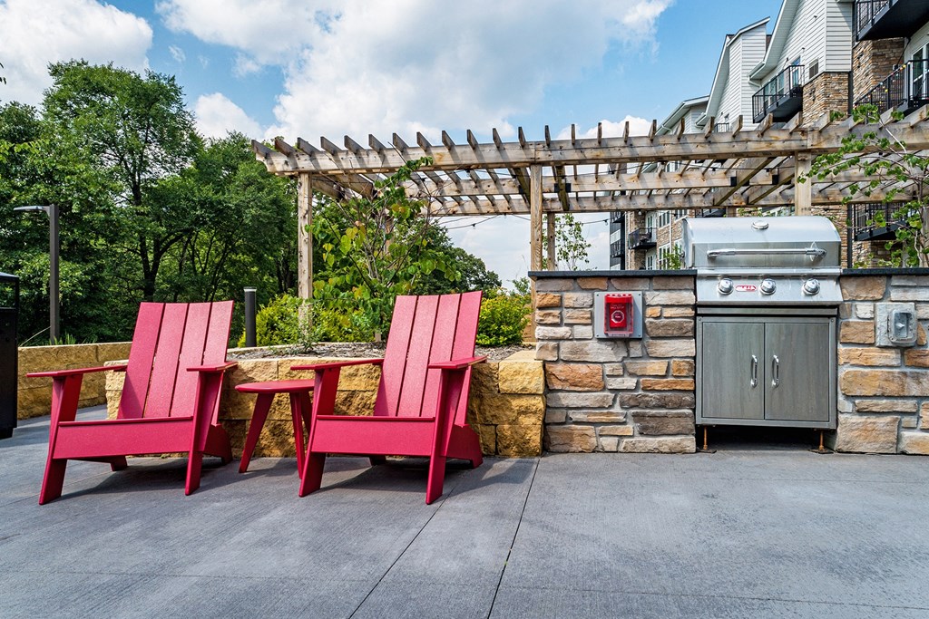 Grilling Area at The Bluffs at Liberty Glen, Minnesota