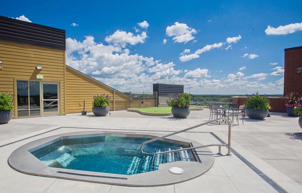 Hot Tub at The Bluffs at Nine Mile Creek, Eden Prairie, MN