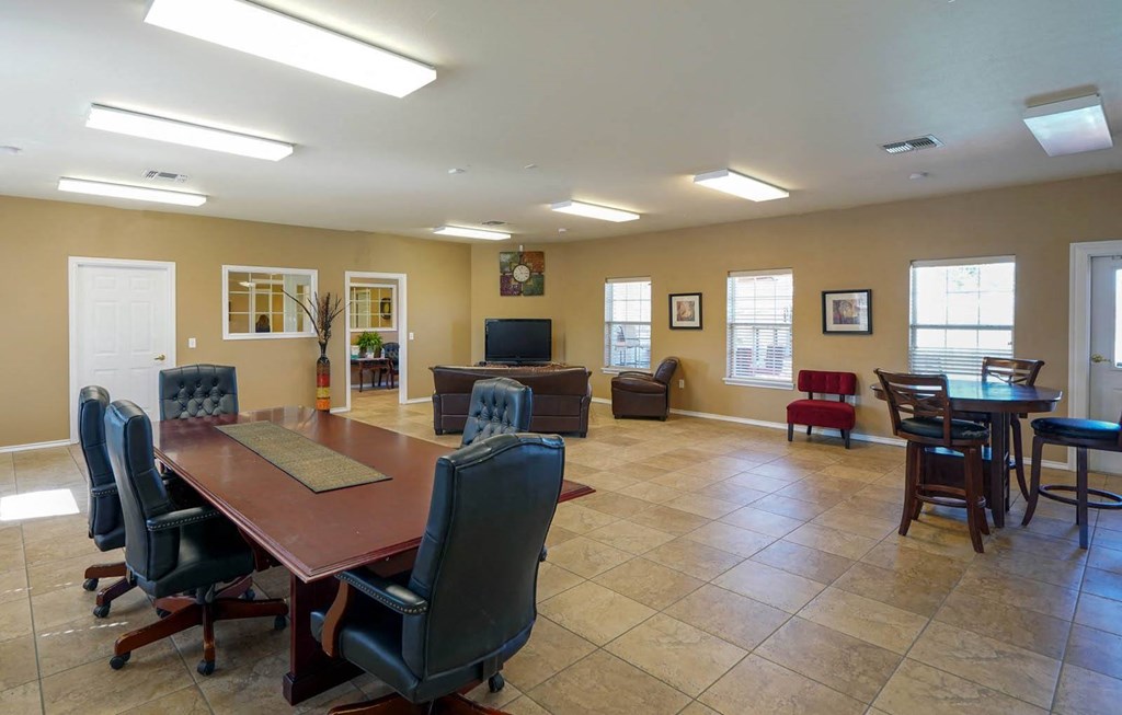 Cathy's Pointe_Community Room