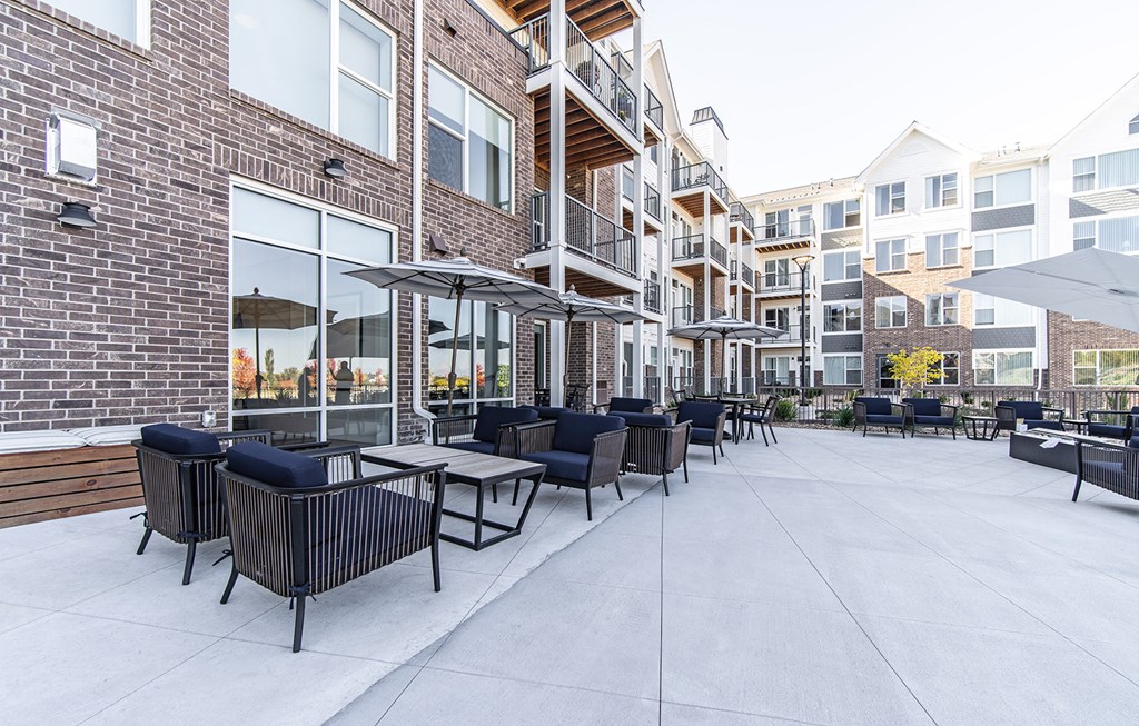 Dominium-Centennial Crossings-Patio