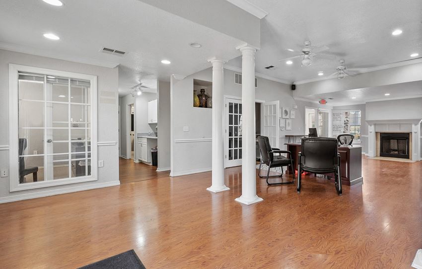 Dominium-Chapel Ridge of Gallatin-Clubroom - Photo Gallery