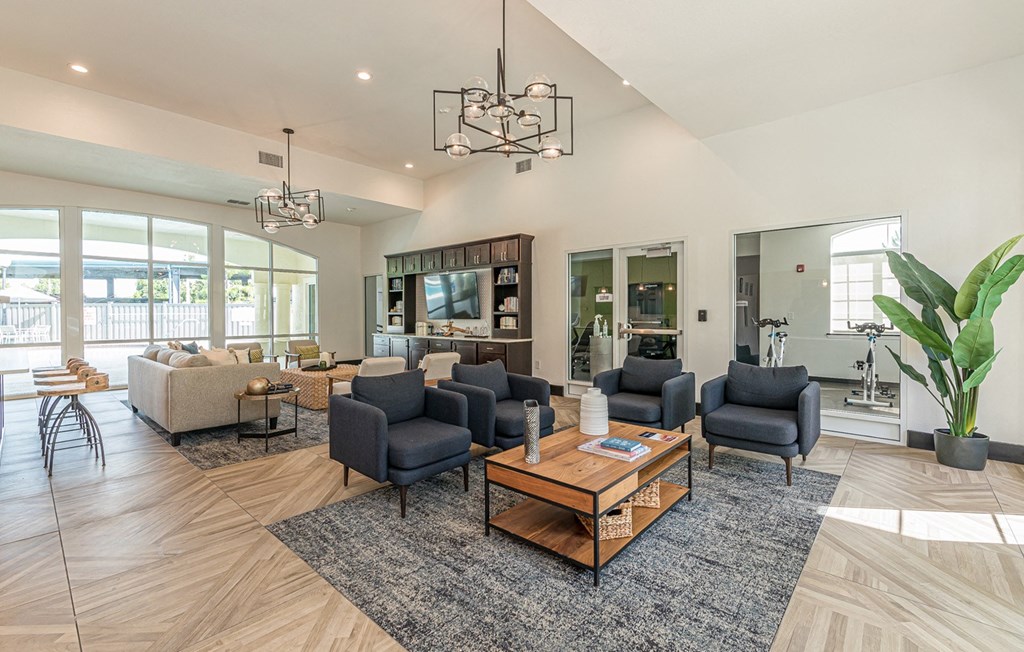 Dominium-Chapel Trace-Clubhouse