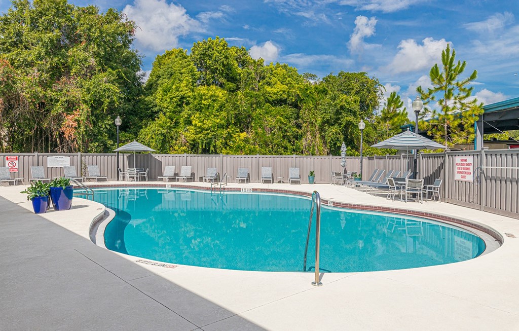Dominium-Chapel Trace-Pool