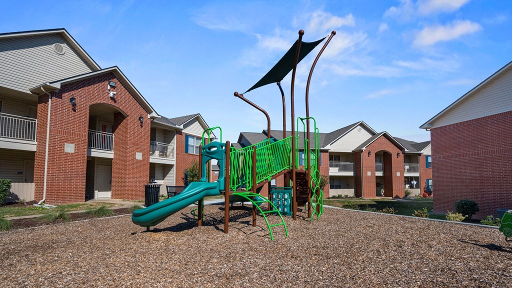 Dominium-Chapel-Ridge-of-Playground-20