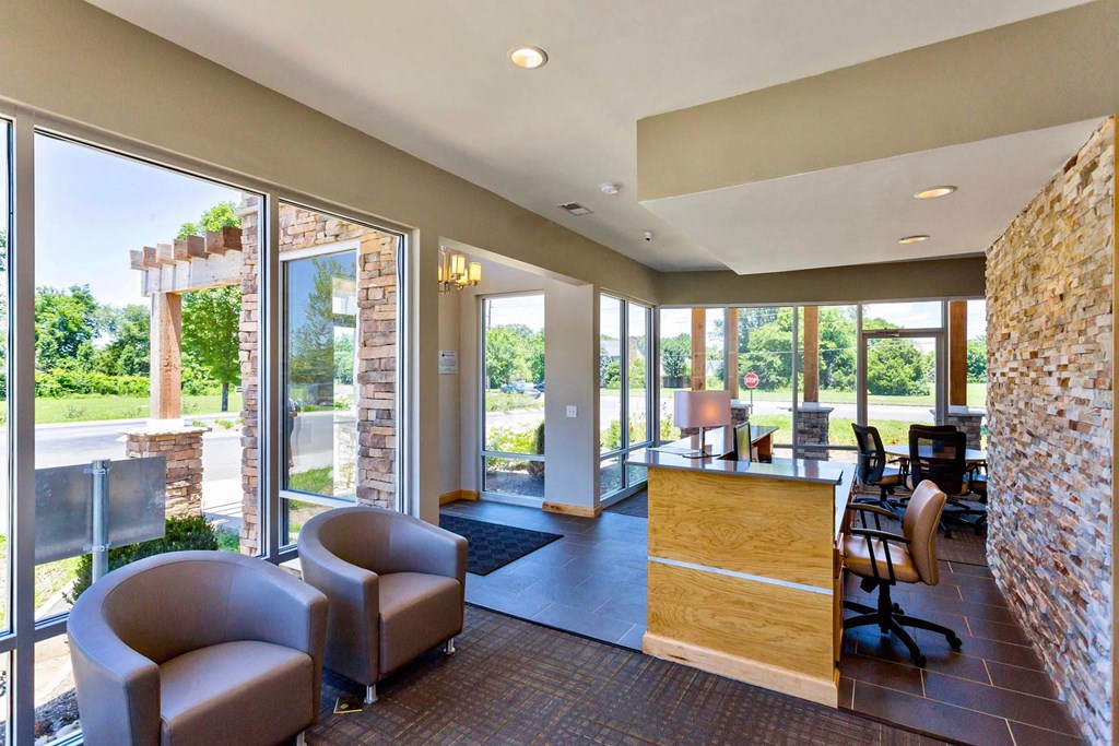 Lobby at Chariot Pointe Apartments, Murfreesboro, TN