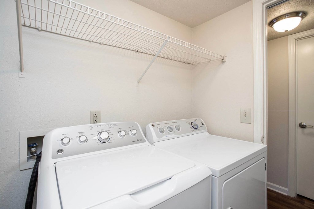Washer Dryer at Chariot Pointe Apartments, Murfreesboro, 37130 