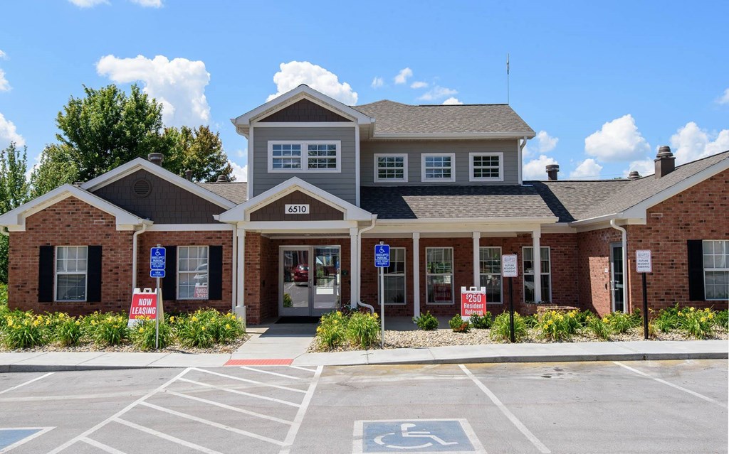 Leasing Office Exterior at The Bluffs at Cherry Hills, Omaha, NE