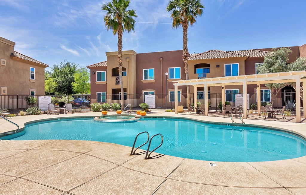 Dominium-Copper Cove-Pool