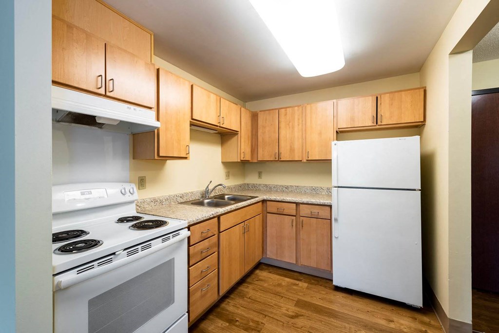 Courtyard_Model Apartment Kitchen