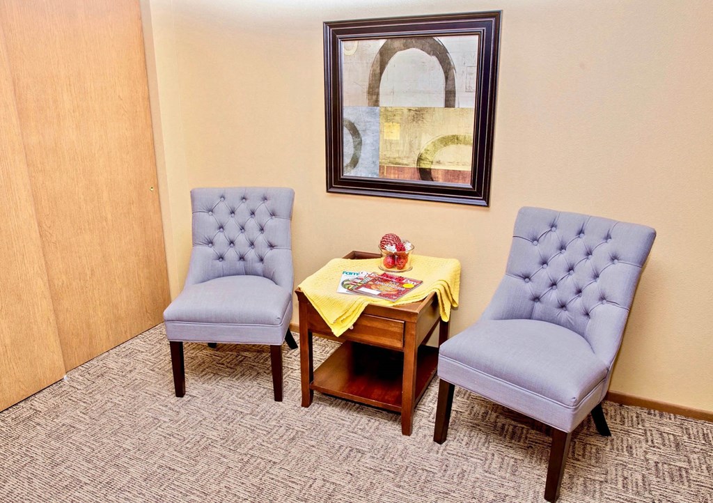 Dove Tree_Sitting Area