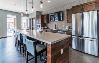 East Range Crossings_Community Kitchen - Photo Gallery 6