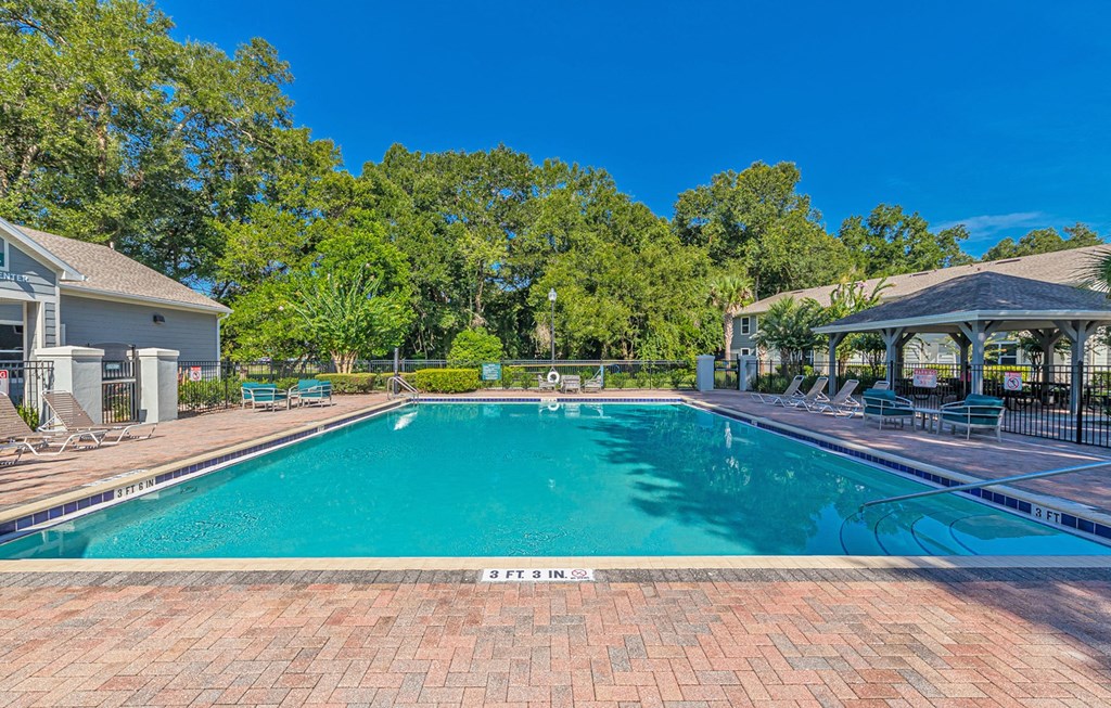 Enclave At Pine Oaks Apartments, 512 Harrison Place Drive, Deland, Fl 