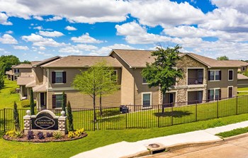 Five Mile Creek_Side Building Exterior - Photo Gallery 3