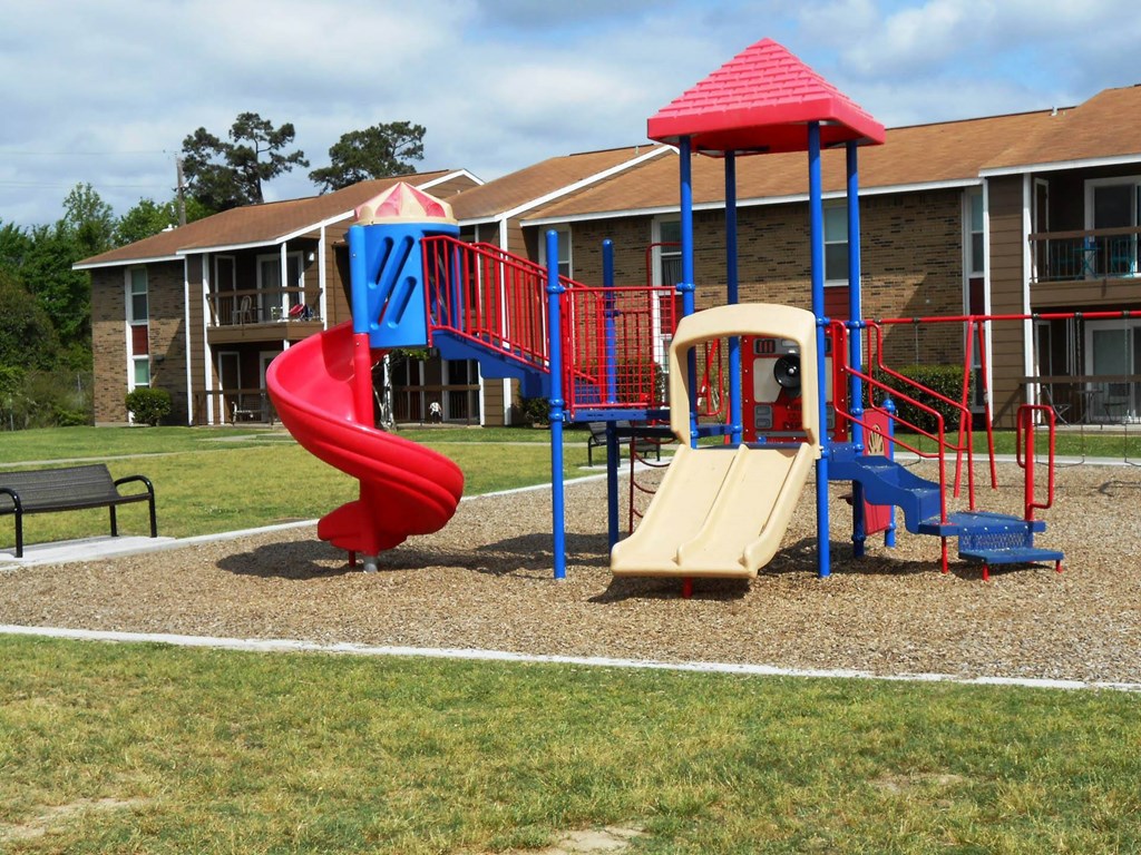 Fox Run_ Outdoor Playground