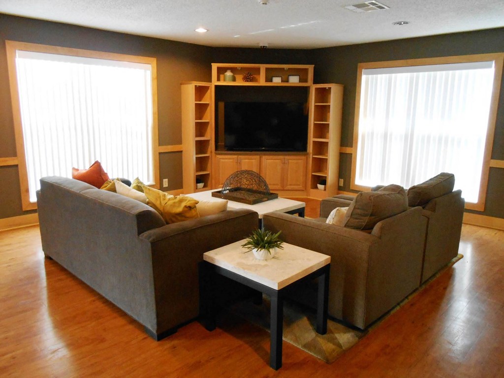 Fox Run_Community Room