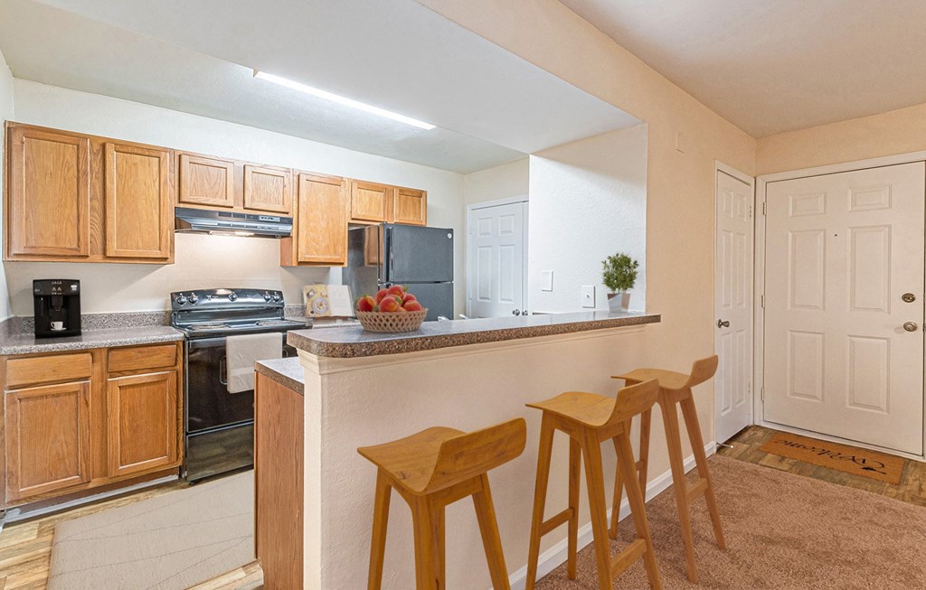 Dominium-Fulton Pointe-Virtually Staged Kitchen