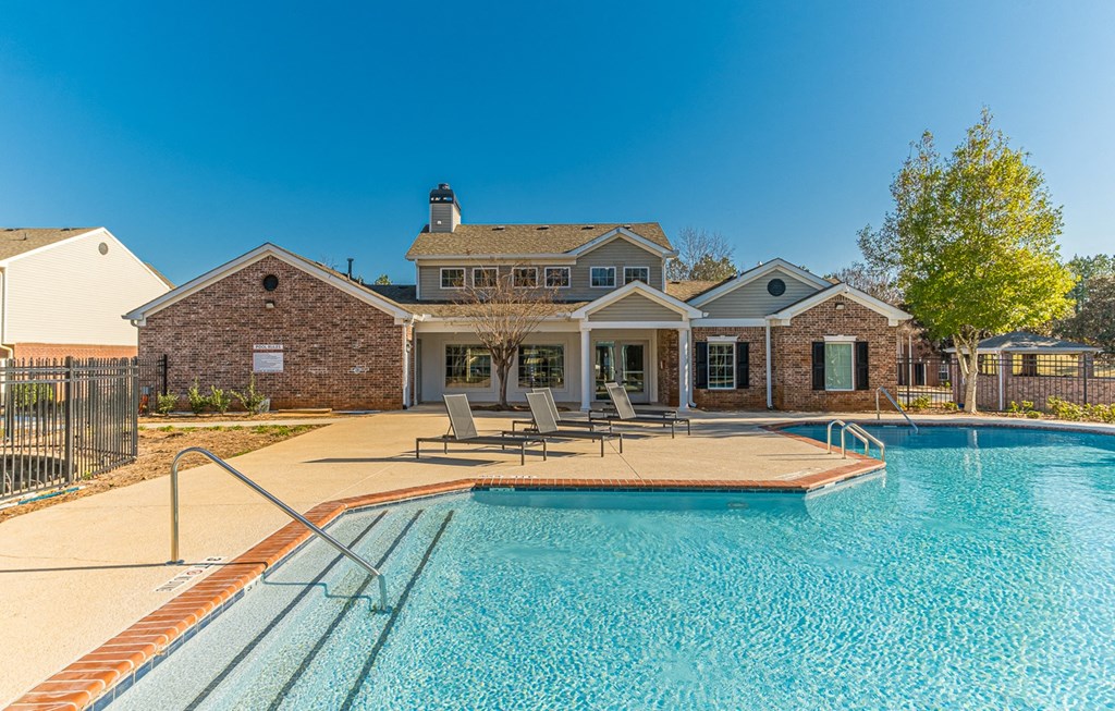 Dominium-Groves of Lawrenceville-Pool