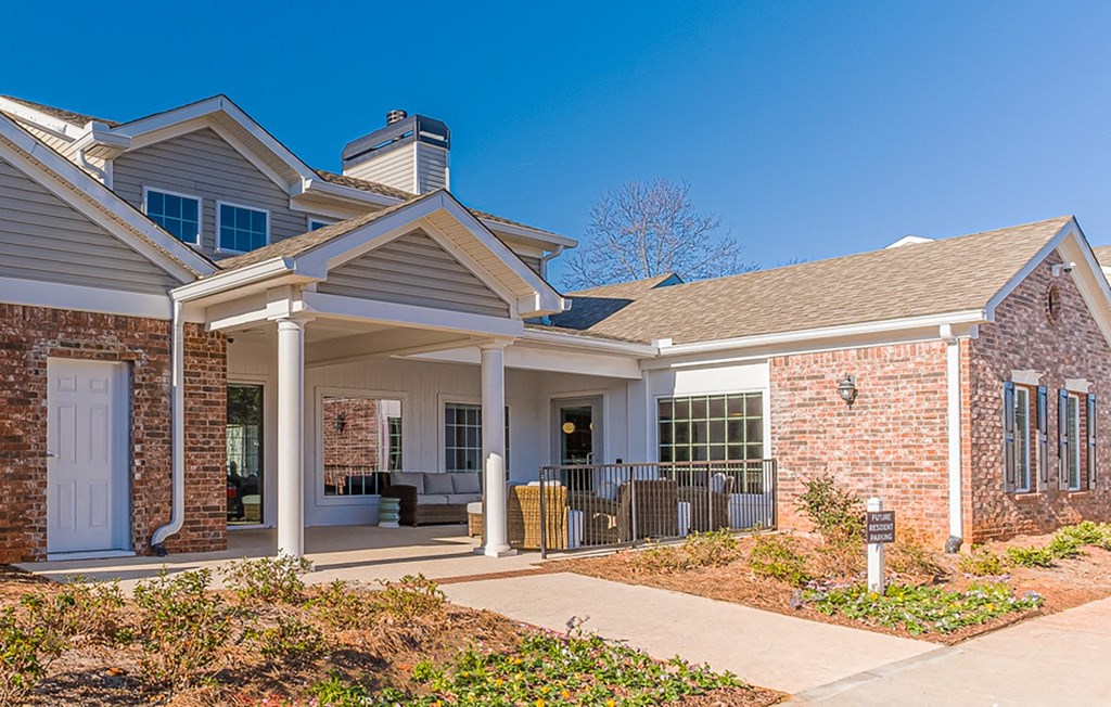 Dominium-Groves of Lawrenceville-Leasing Office