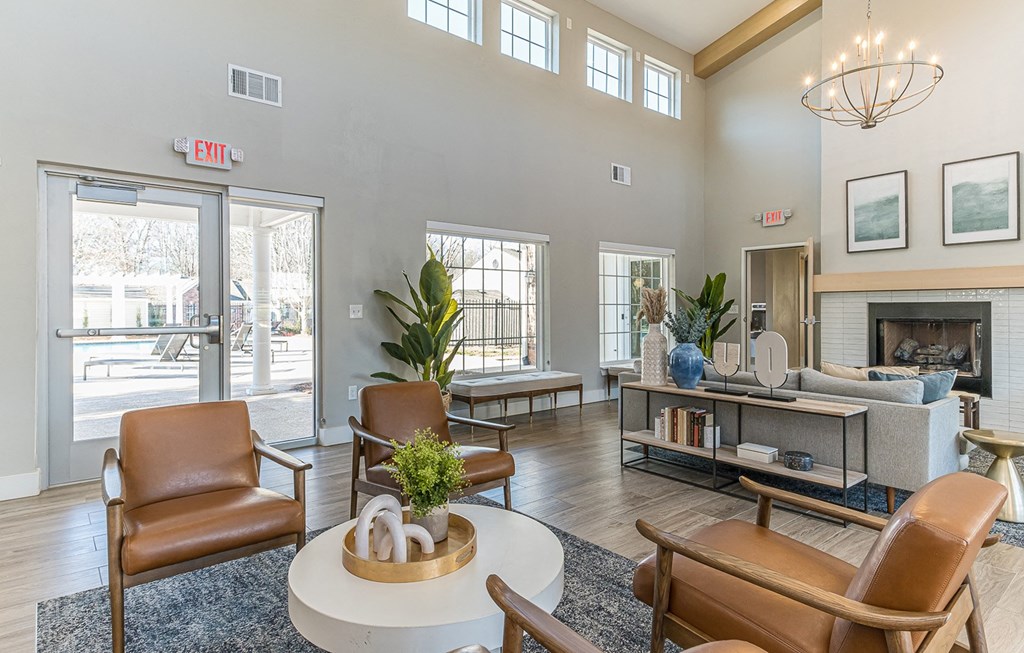 Dominium-Groves of Lawrenceville-Community Clubroom