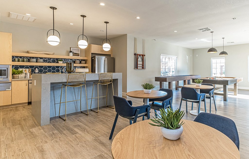 Dominium-Groves of Lawrenceville-Community Kitchen