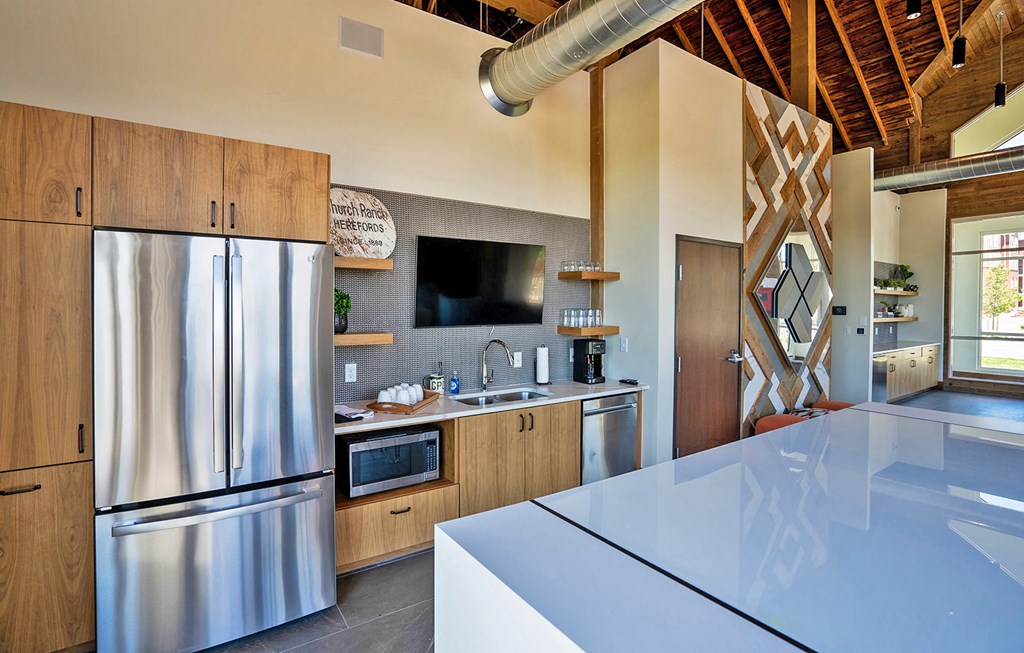 Dominium-Heritage at Church Ranch-Community Kitchen