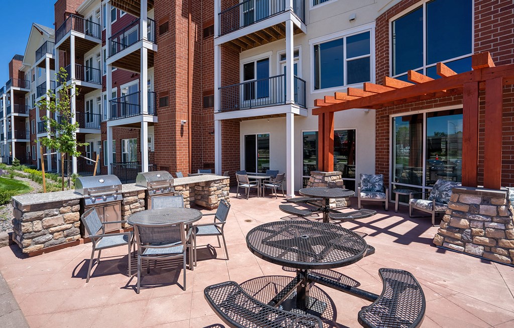 Dominium-Heritage at Church Ranch-Patio