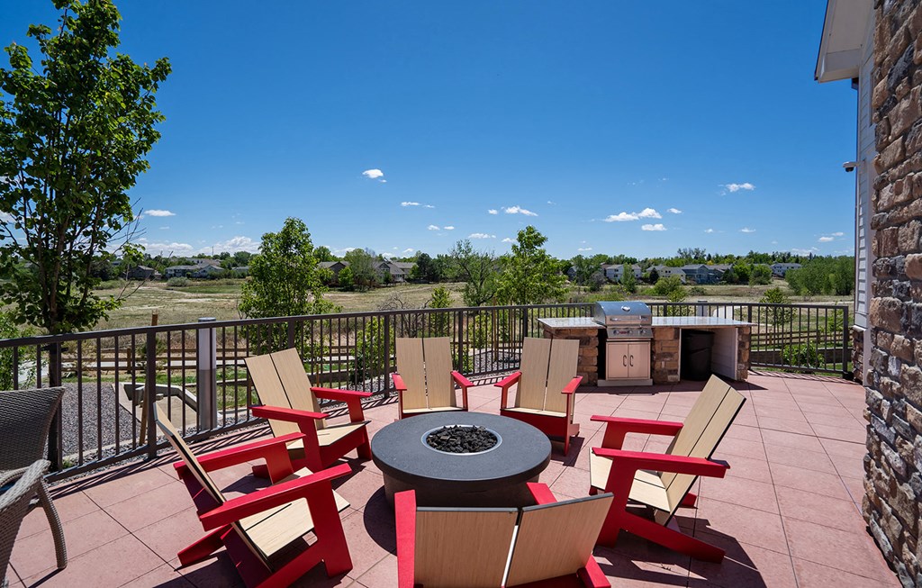 Dominium-Heritage at Church Ranch-Patio