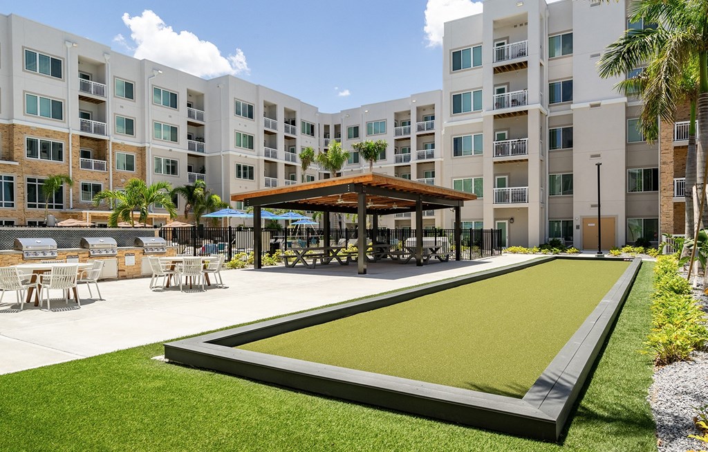 Dominium-Heron Ridge-Sample Bocce Ball