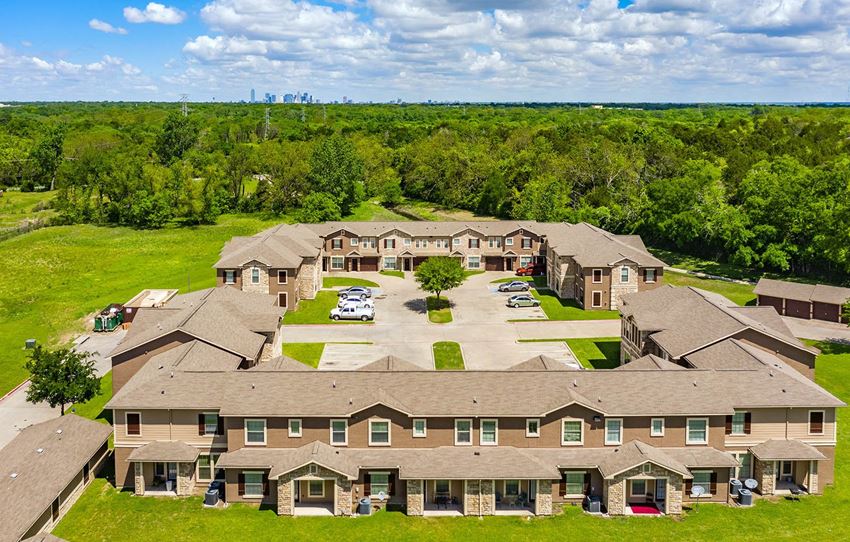 Highland Hills_Aerial Exterior - Photo Gallery