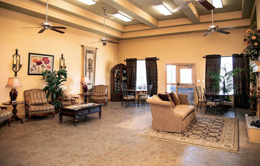 Hillcrest Manor_Community Room