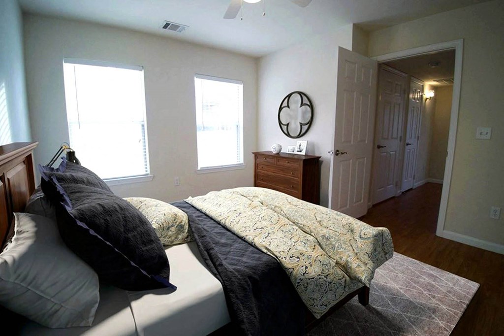 Hillcrest Manor_Model Apartment Bedroom