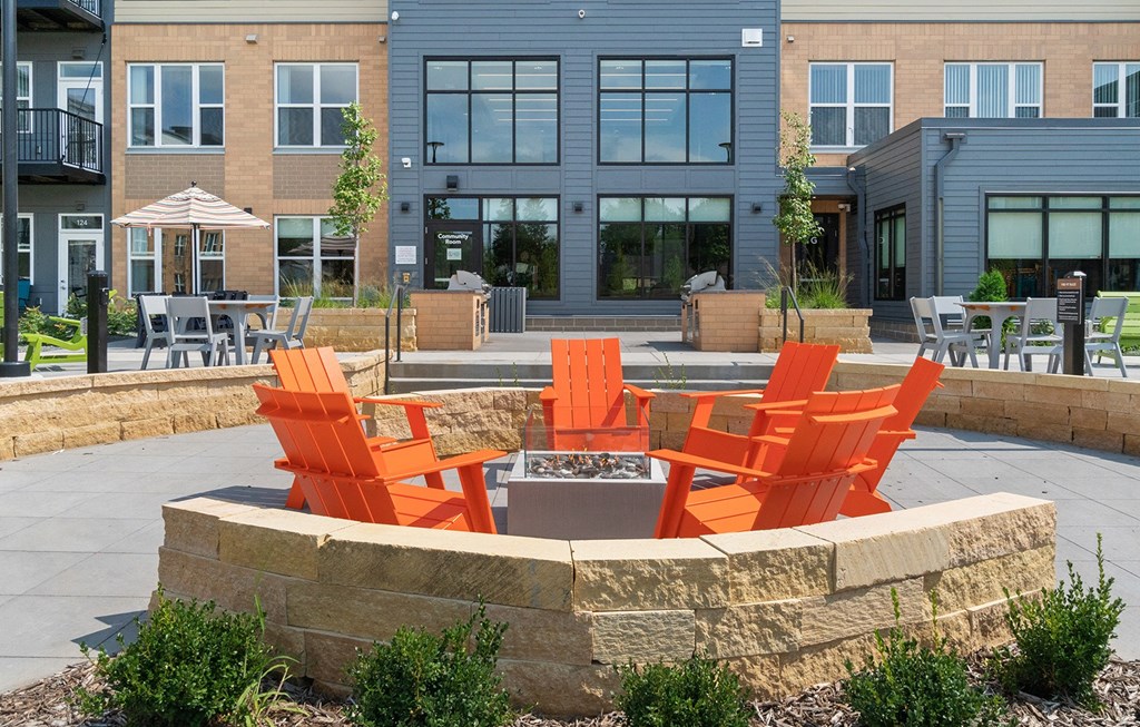 Dominium-Hilltop at Signal Hills-Fire Pit