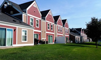 Jefferson Square_Property Exterior - Photo Gallery 2