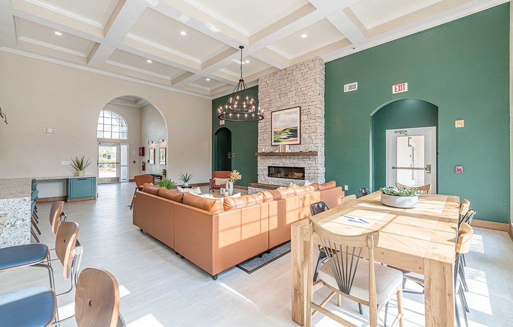 Dominium-Knolls at West Oaks-Community Clubhouse