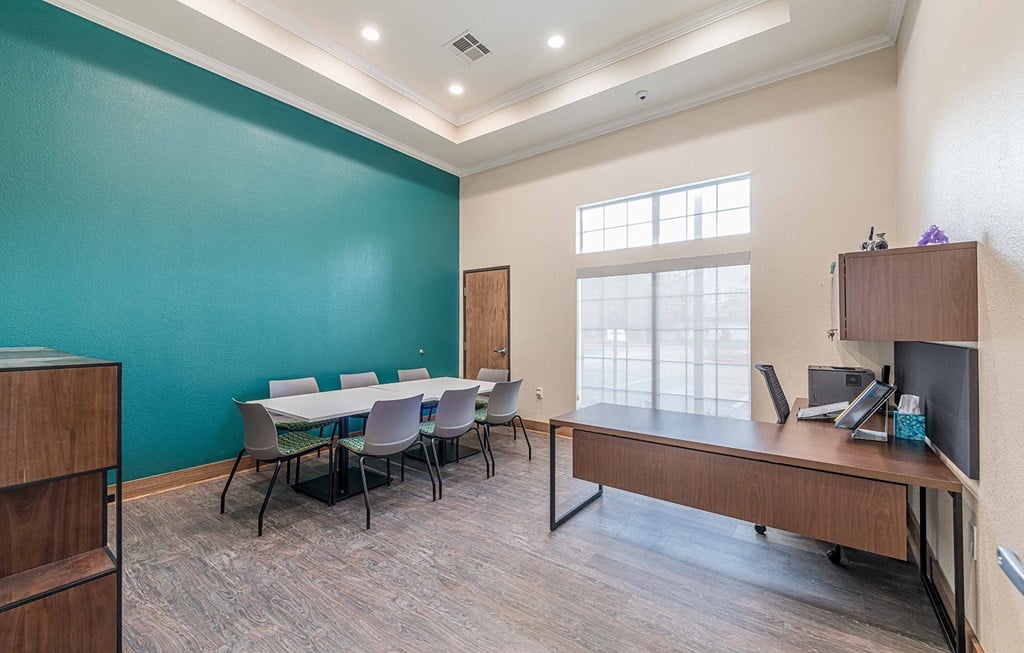 Dominium-Knolls at West Oaks-Community Business Center