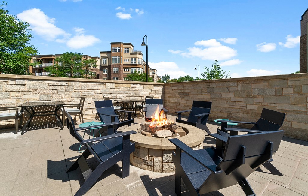 Dominium-Landings at Silver Lake Village-Fire Pit