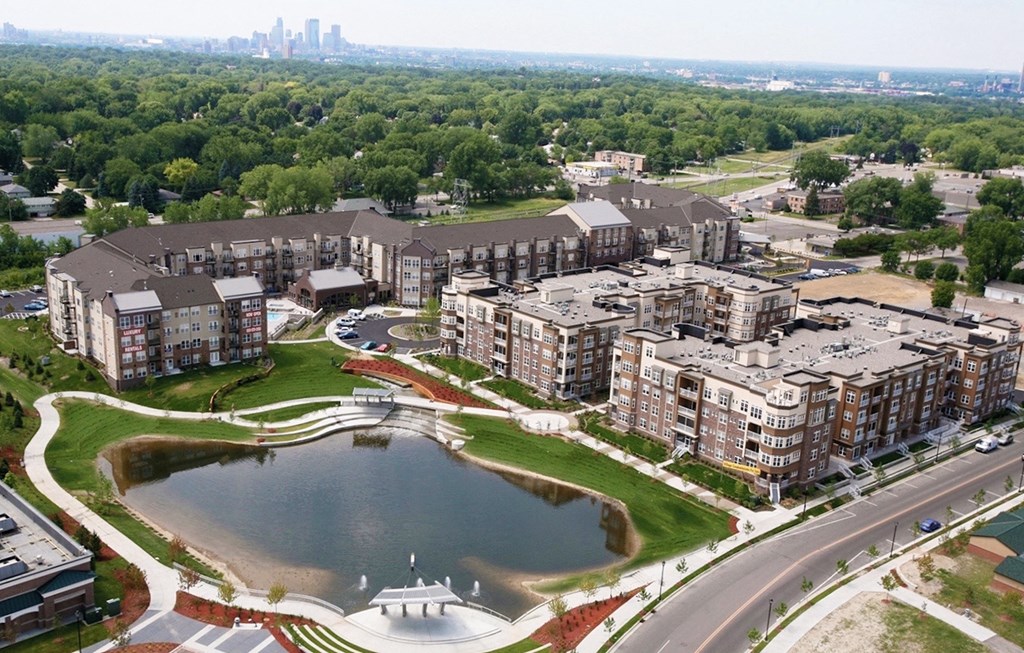 Dominium-Landings at Silver Lake Village-Aerial Exterior
