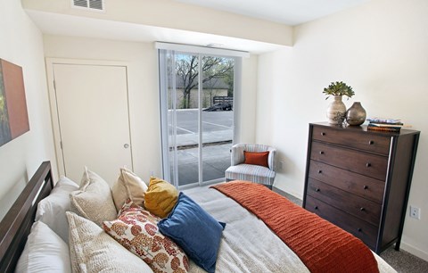 Bedroom at Landings of Lexington, Lexington, 55014