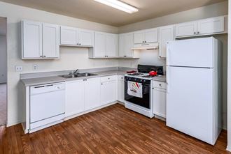 Kitchen - Photo Gallery 1