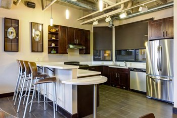 Leather Trades_Community Kitchen - Photo Gallery 6