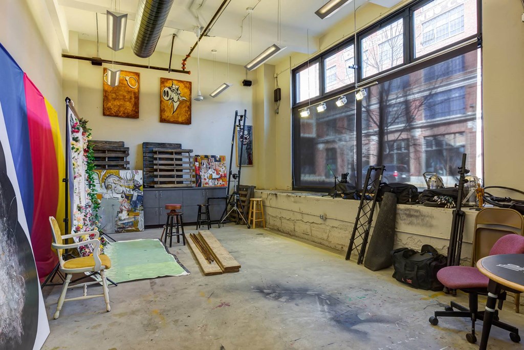 Leather Trades_Art Studio