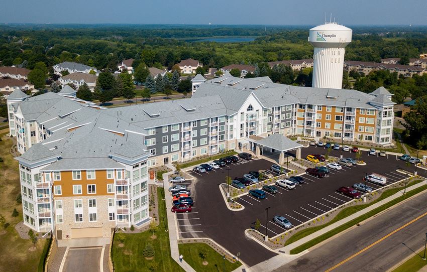 Dominium_Legends of Champlin_Exterior