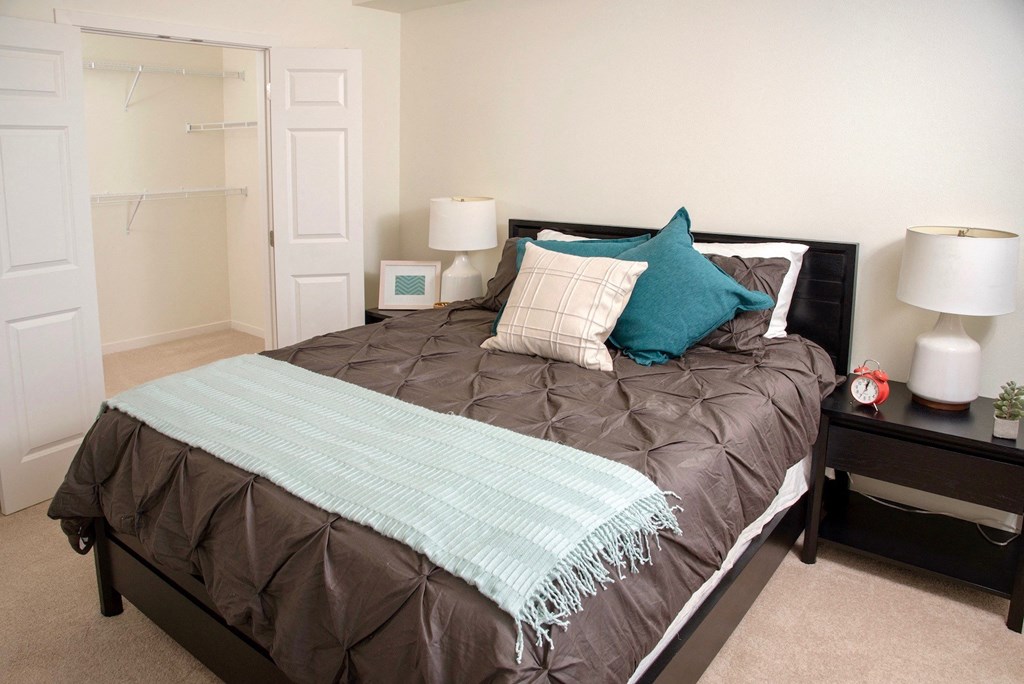 Dominium_Legends of Champlin_Bedroom