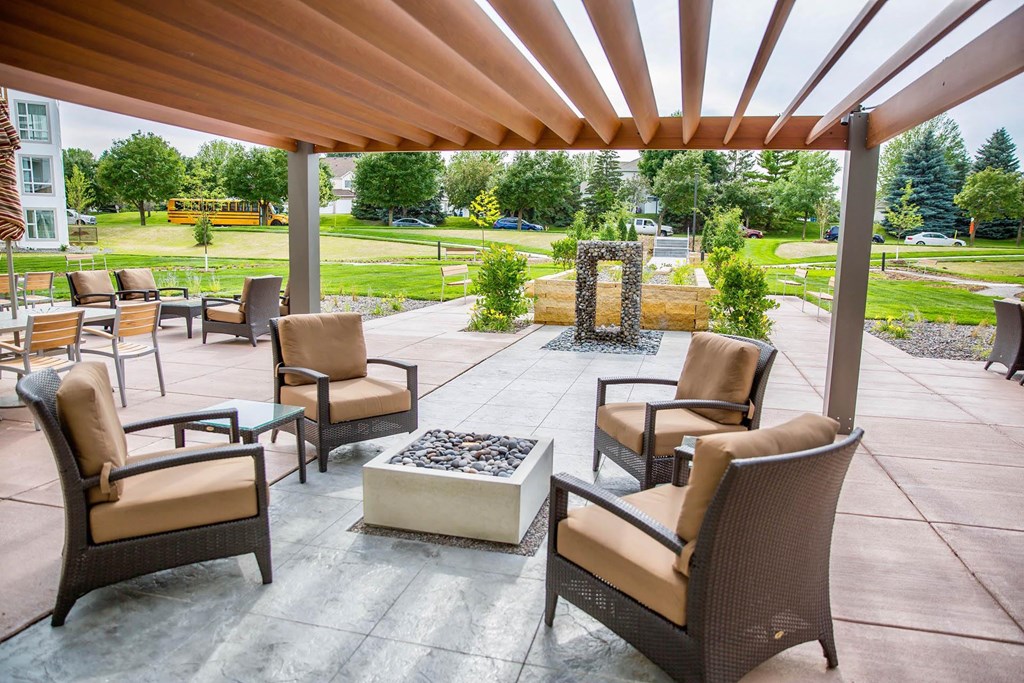 Dominium_Legends of Champlin_Patio